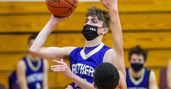 头球破门为 头球破门为